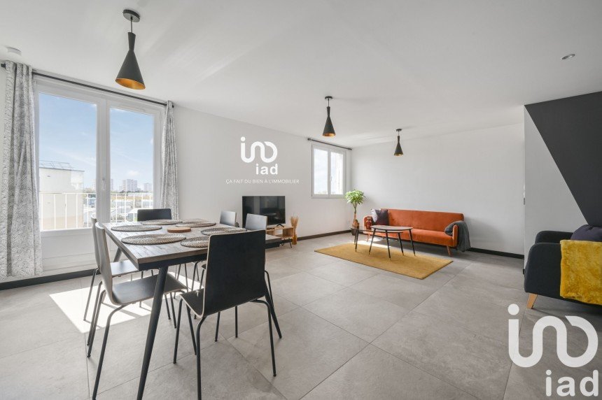 Apartment 5 rooms of 70 m² in Villejuif (94800)