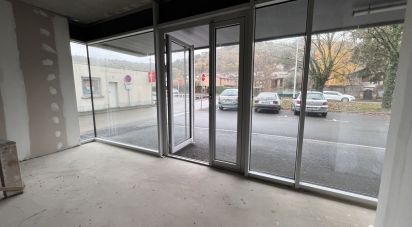 Retail property of 171 m² in Cahors (46000)