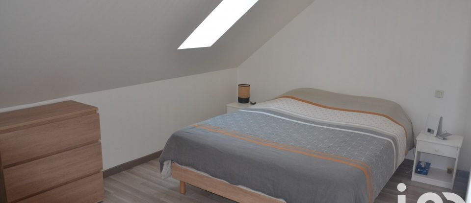 House 4 rooms of 71 m² in Pleurtuit (35730)