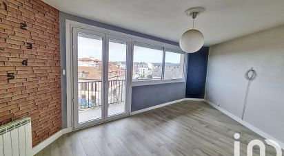 Apartment 3 rooms of 68 m² in Tarbes (65000)