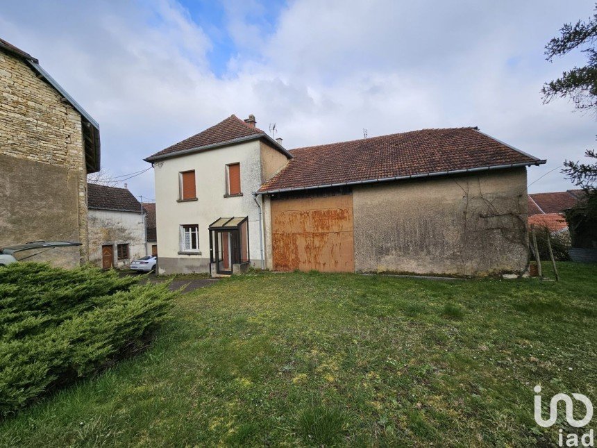 Maison 5 pièces de 85 m² à Fleurey-lès-Lavoncourt (70120)