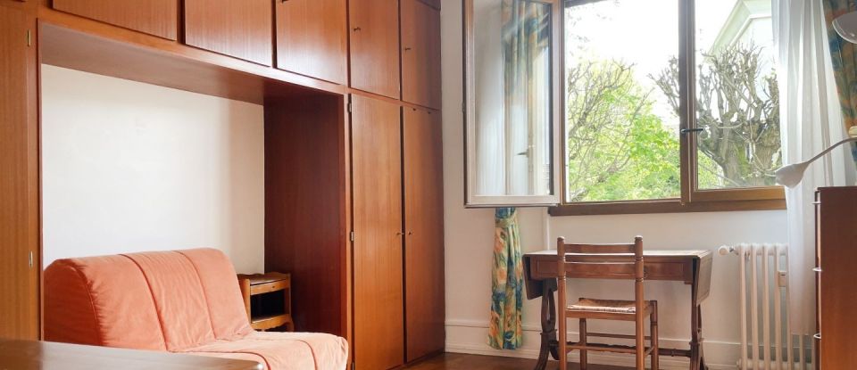 Apartment 5 rooms of 111 m² in Saint-Maur-des-Fossés (94210)