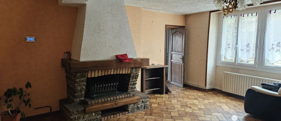 Traditional house 7 rooms of 123 m² in Montjean (16240)
