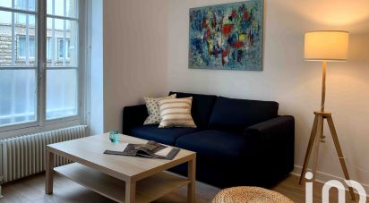 Appartement 2 pièces de 42 m² à Saint-Germain-en-Laye (78100)