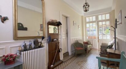 House 8 rooms of 215 m² in Amiens (80080)