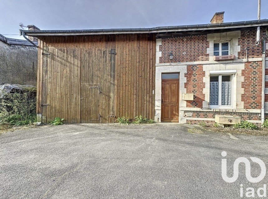 Maison de village 3 pièces de 95 m² à La Neuville-au-Pont (51800)