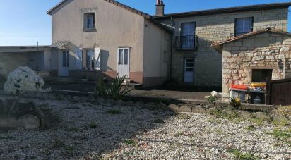 House 5 rooms of 120 m² in Les Trois-Moutiers (86120)