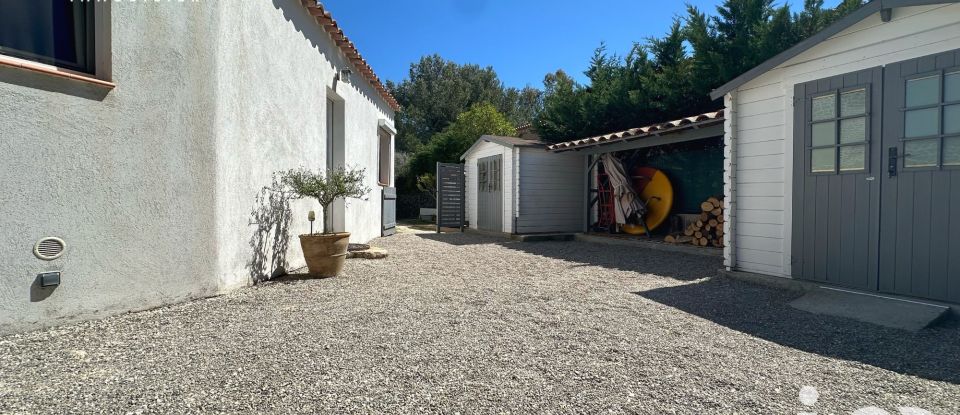 Traditional house 5 rooms of 107 m² in Le Beausset (83330)