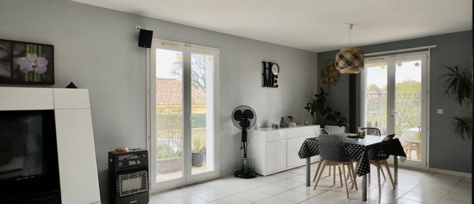Maison 5 pièces de 100 m² à Saint-Dézéry (30190)