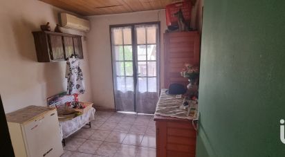 Traditional house 4 rooms of 70 m² in L'Étang-Salé (97427)