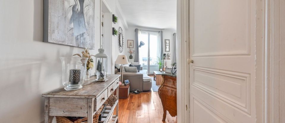 Apartment 3 rooms of 64 m² in Paris (75018)