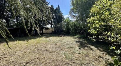 Land of 774 m² in Piolenc (84420)