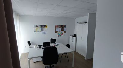 Workshop of 220 m² in Montréverd (85260)