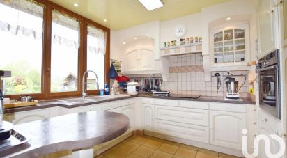 House 8 rooms of 219 m² in Bonningues-lès-Ardres (62890)
