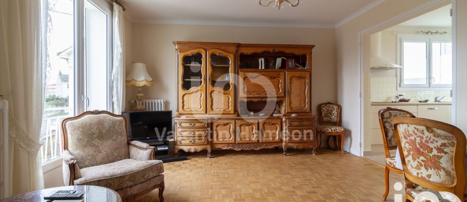 Traditional house 5 rooms of 124 m² in Donges (44480)
