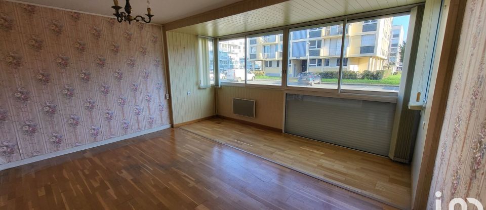 Appartement 4 pièces de 72 m² à Cholet (49300)