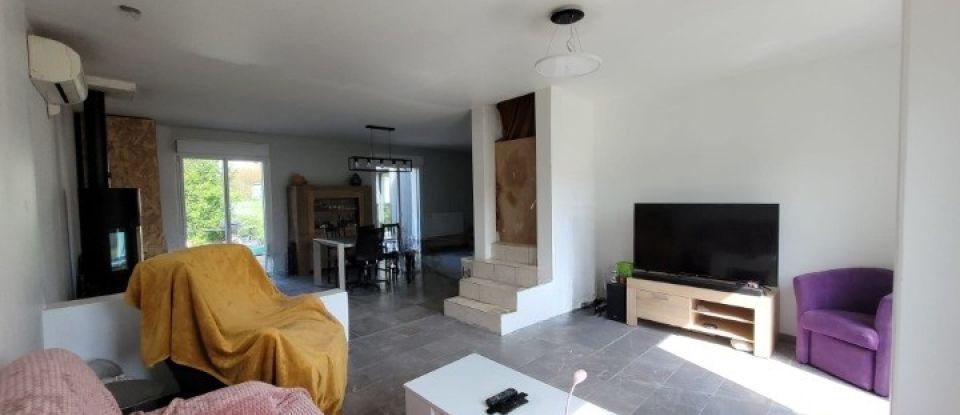 Maison 3 pièces de 105 m² à Chemillé-sur-Dême (37370)