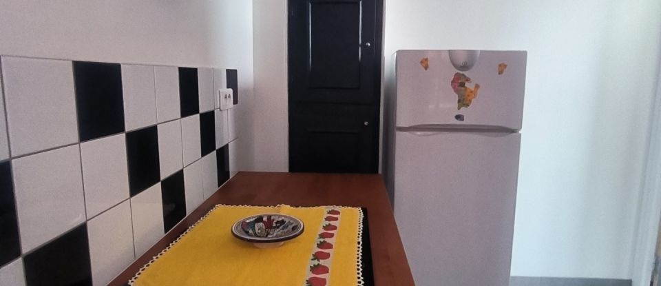 Apartment 3 rooms of 58 m² in Valenciennes (59300)