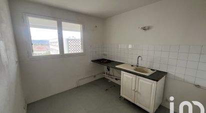 Appartement 4 pièces de 55 m² à Montélimar (26200)