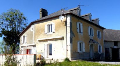 Maison 6 pièces de 170 m² à Lasseubetat (64290)