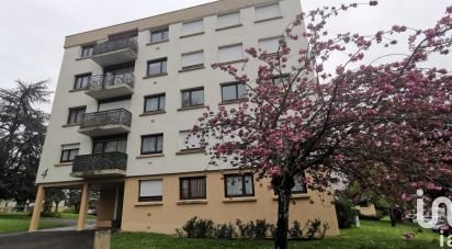 Apartment 4 rooms of 71 m² in Saint-Herblain (44800)