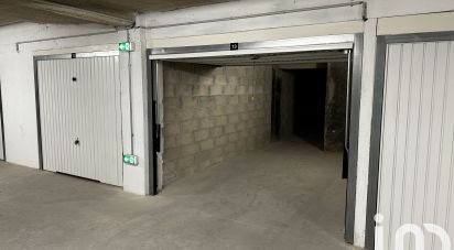 Parking/garage/box de 17 m² à Choisy-le-Roi (94600)
