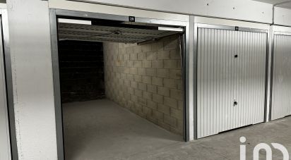 Parking/garage/box de 13 m² à Choisy-le-Roi (94600)