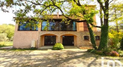 Maison traditionnelle 12 pièces de 290 m² à Trans-en-Provence (83720)