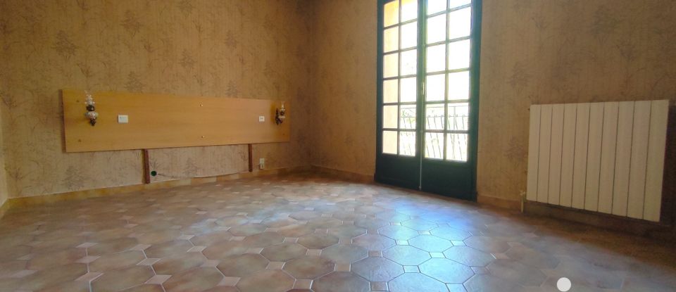 Traditional house 12 rooms of 290 m² in Trans-en-Provence (83720)
