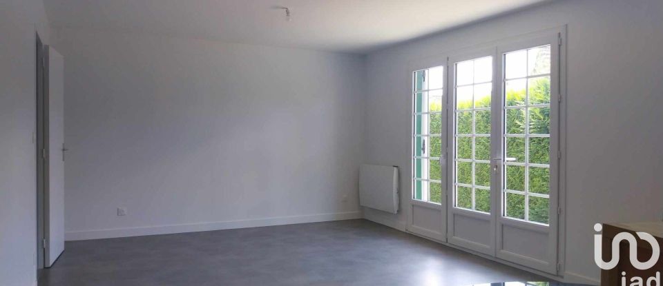 Maison 4 pièces de 84 m² à Nogent-le-Rotrou (28400)