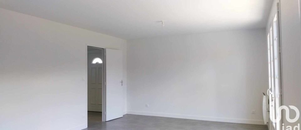 Maison 4 pièces de 84 m² à Nogent-le-Rotrou (28400)