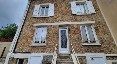 Maison 5 pièces de 123 m² à Corbeil-Essonnes (91100)