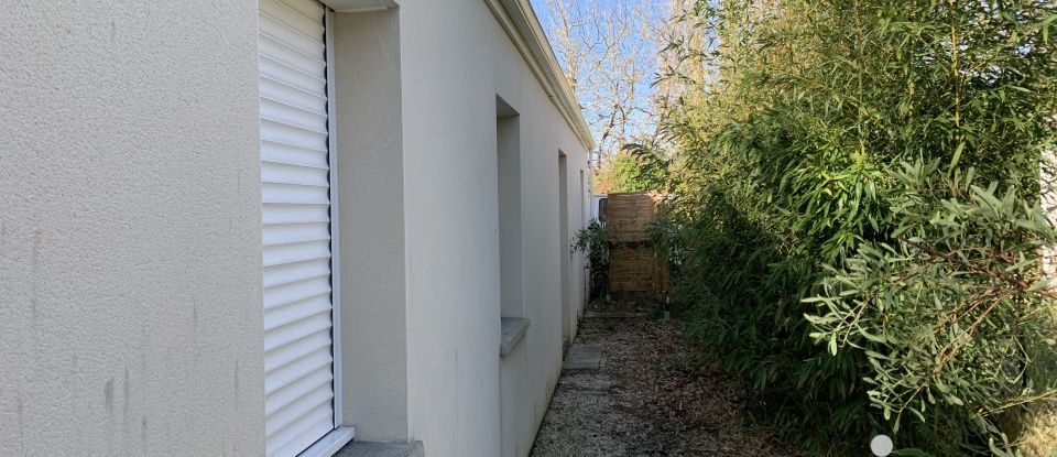 Traditional house 5 rooms of 92 m² in Saint-Sulpice-de-Royan (17200)