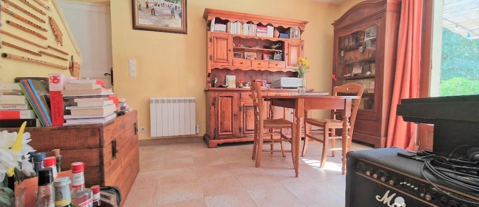 Traditional house 4 rooms of 141 m² in Tourrettes-sur-Loup (06140)