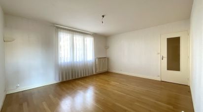 Appartement 5 pièces de 102 m² à Villeurbanne (69100)
