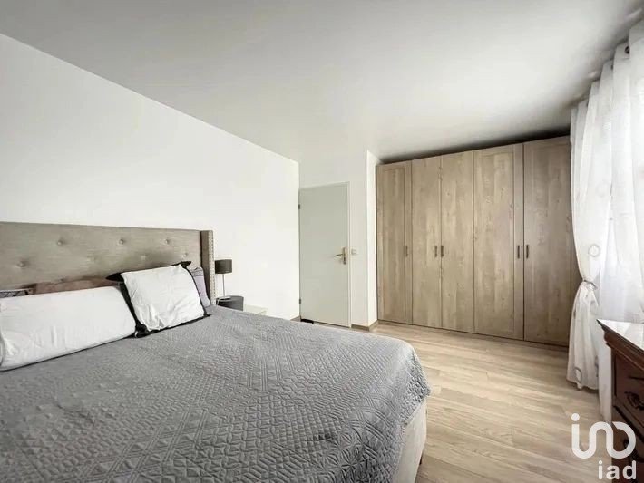 Appartement 3 pièces de 65 m² à Moissy-Cramayel (77550)