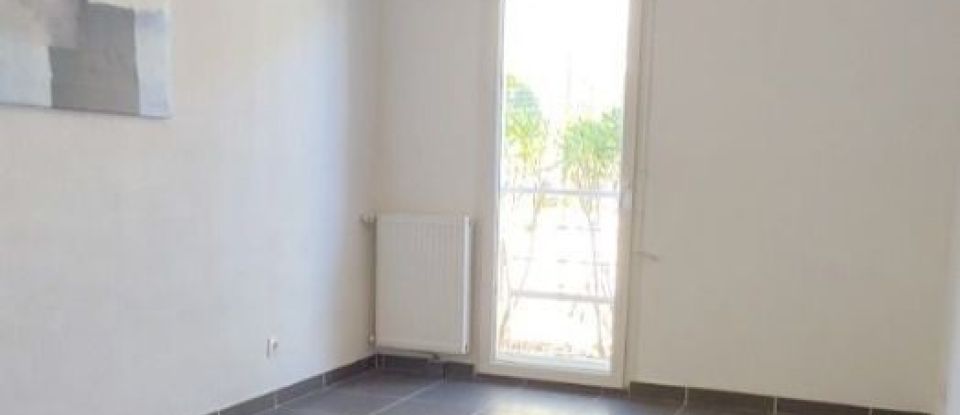 Apartment 2 rooms of 43 m² in Le Luc (83340)