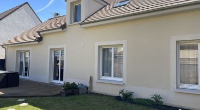 House 7 rooms of 164 m² in Viry-Châtillon (91170)