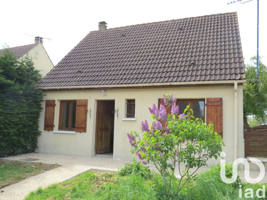 Traditional house 5 rooms of 83 m² in Chaumont-en-Vexin (60240)