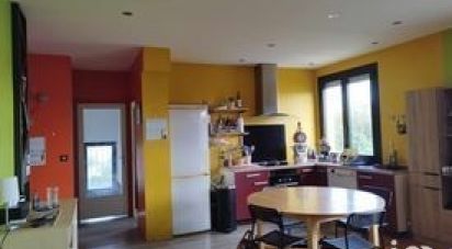 Town house 4 rooms of 80 m² in Bergerac (24100)