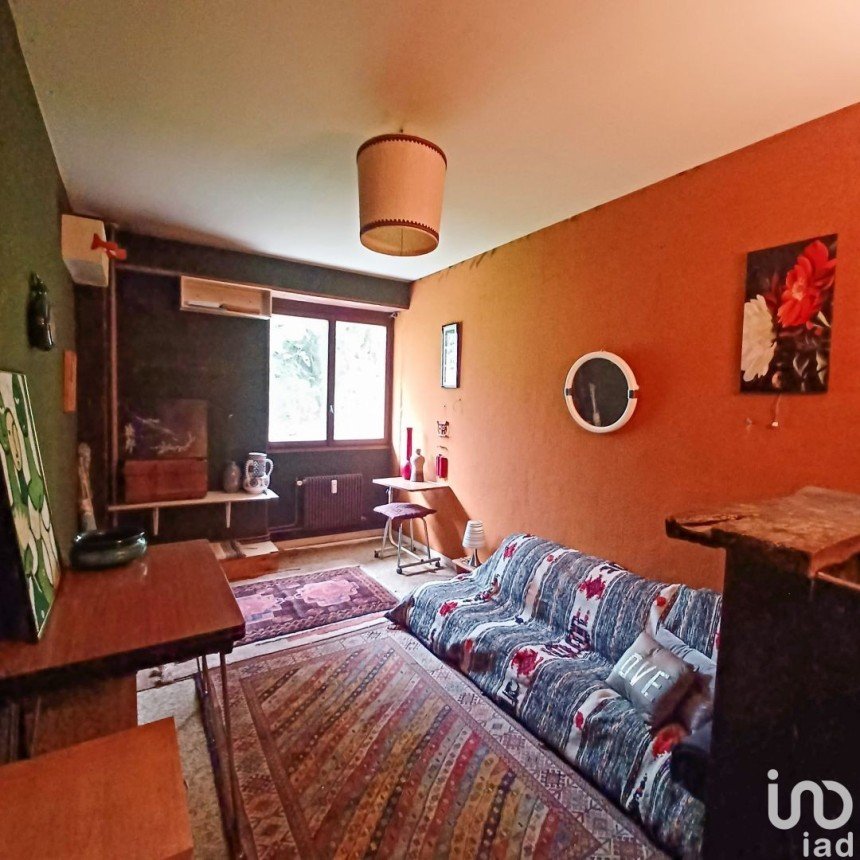 Appartement 1 pièce de 12 m² à Fontenay-aux-Roses (92260)
