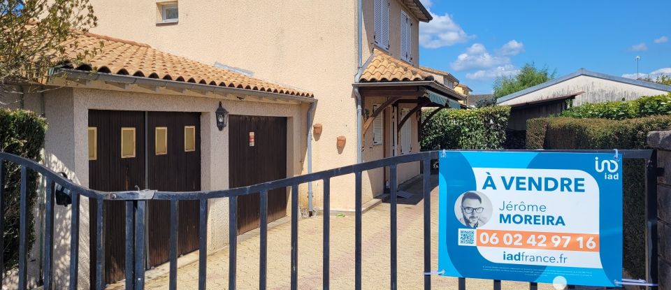 Town house 6 rooms of 107 m² in Gueugnon (71130)