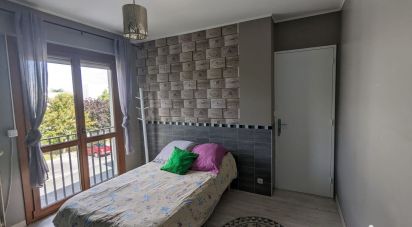 Appartement 4 pièces de 80 m² à Bruges (33520)