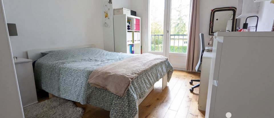 Appartement 4 pièces de 93 m² à Marly-le-Roi (78160)