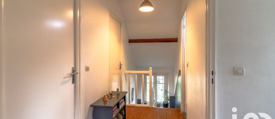 House 7 rooms of 105 m² in Meulan-en-Yvelines (78250)