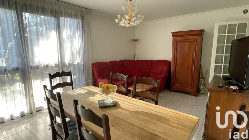 Appartement 4 pièces de 79 m² à Villemomble (93250)