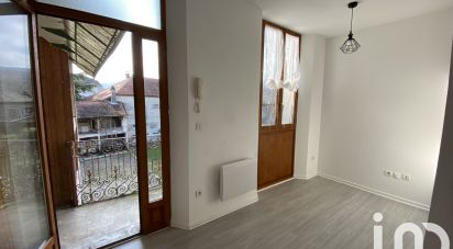 Studio 1 room of 15 m² in Yenne (73170)