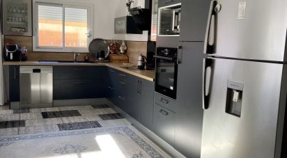 House 4 rooms of 103 m² in Narbonne (11100)