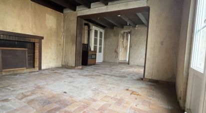 House 4 rooms of 87 m² in Tauriac (33710)