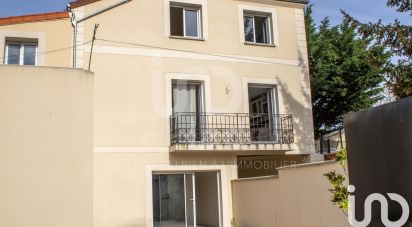 Maison 7 pièces de 146 m² à Mantes-la-Ville (78711)